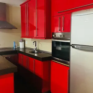 https://suite-del-centro.hotelsincadiz.net